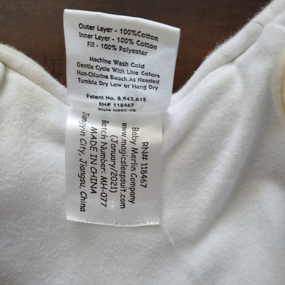 Baby merlin magic sleep suit small - Picture 4 of 8